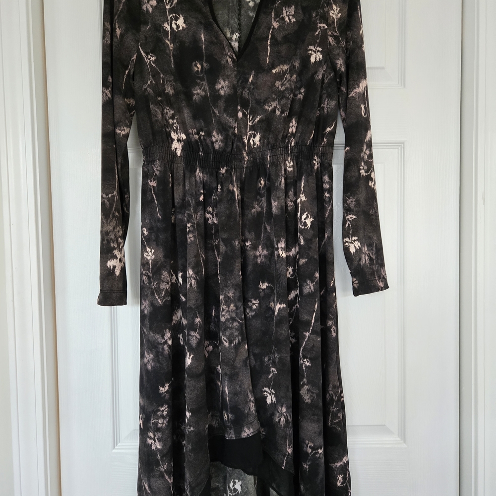 Simply Vera Vera Wang Black and Pink Long Sleeve Dress